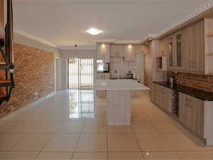 5 Bedroom Property for Sale in Flamwood North West